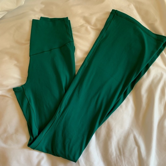 Aerie Offline BRAND NEW NEVER WARN flair leggings - Picture 2 of 2